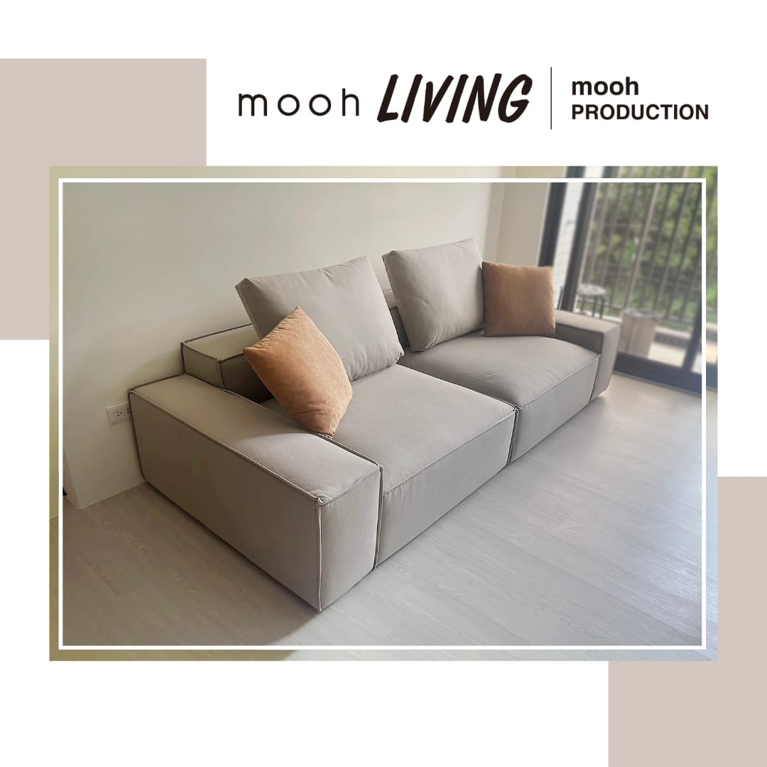 mooh Living 馬蒂尼 │三人沙發-案例分享 mooh Living 馬蒂尼 │三人沙發-案例分享 一張長230公分的三人座一字型米灰色機能布料沙發