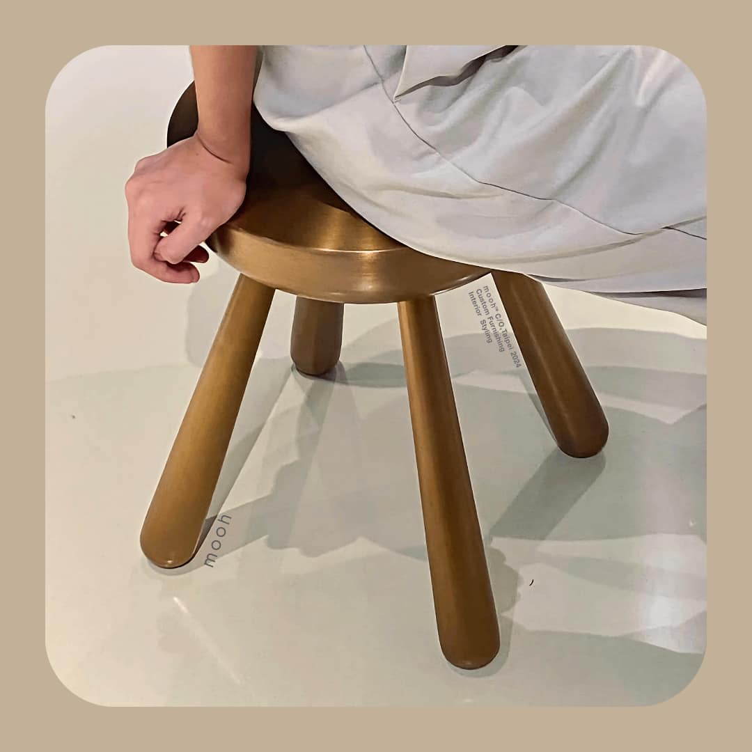 mooh Living 拉菲｜椅凳 多用途設計,是椅凳、是邊几，也是一件裝飾藝術品 輕巧方便搬動，客廳、書房、臥室靈活佈置，實用的金屬傢俱